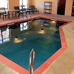 Comfort Suites Topeka Northwest 