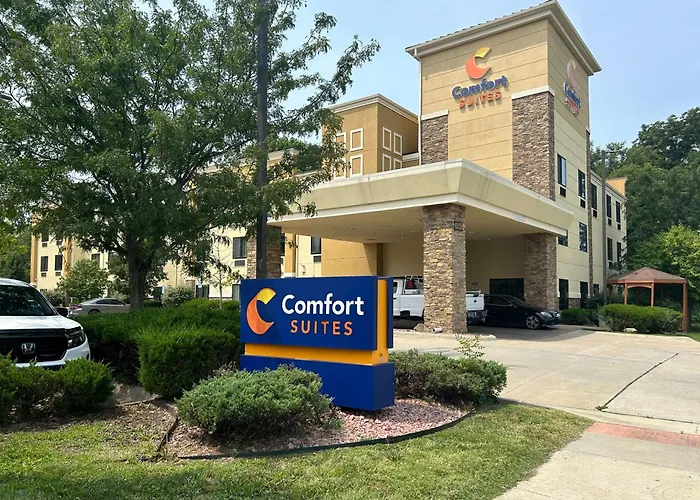 Comfort Suites Topeka Northwest