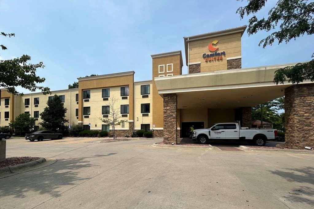 Comfort Northwest Hotel 2*