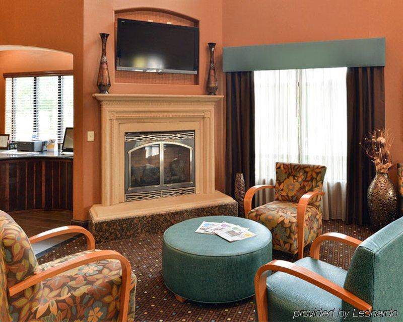 Hotel Comfort Northwest Topeka