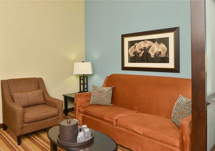 Comfort Northwest Hotel Topeka